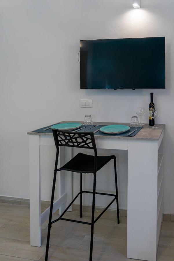 Garden In The Center Apartment สปลิท ภายนอก รูปภาพ
