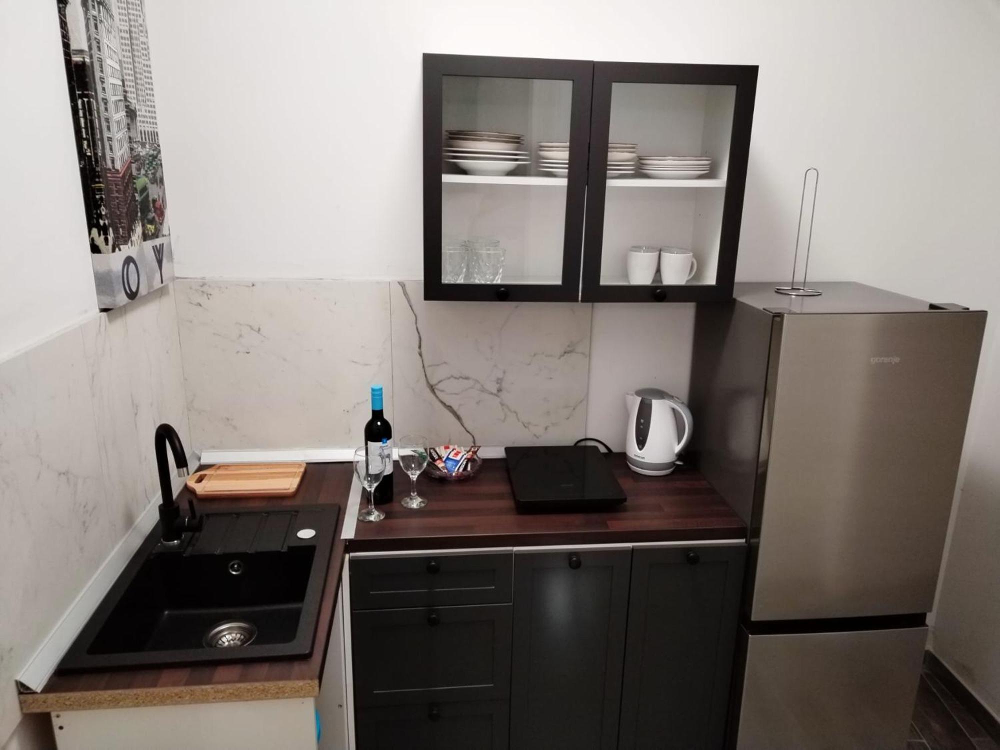 Garden In The Center Apartment สปลิท ภายนอก รูปภาพ