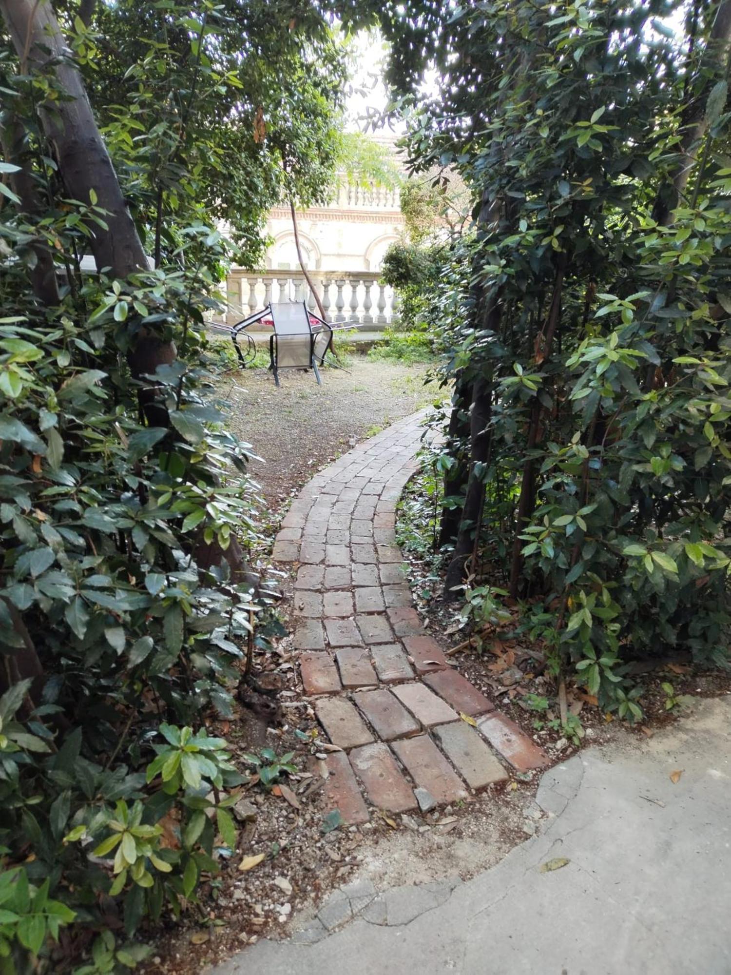Garden In The Center Apartment สปลิท ภายนอก รูปภาพ